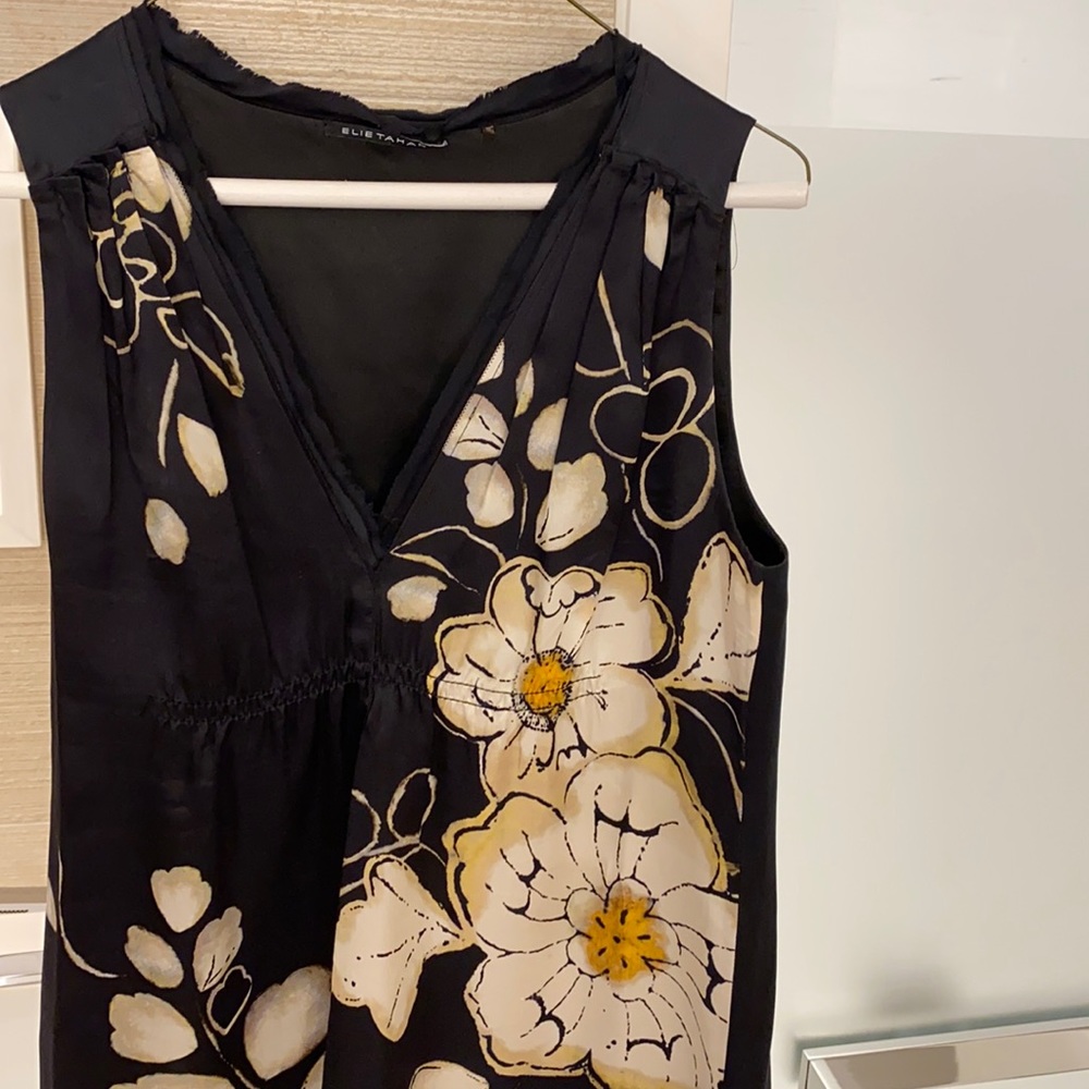 Elie Tahari silk slip on dress great condition